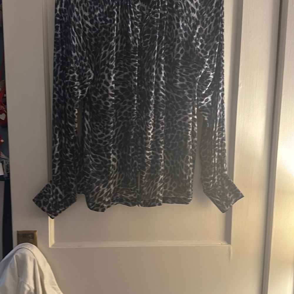 Bella Dahl Black and White Animal Print Blouse
